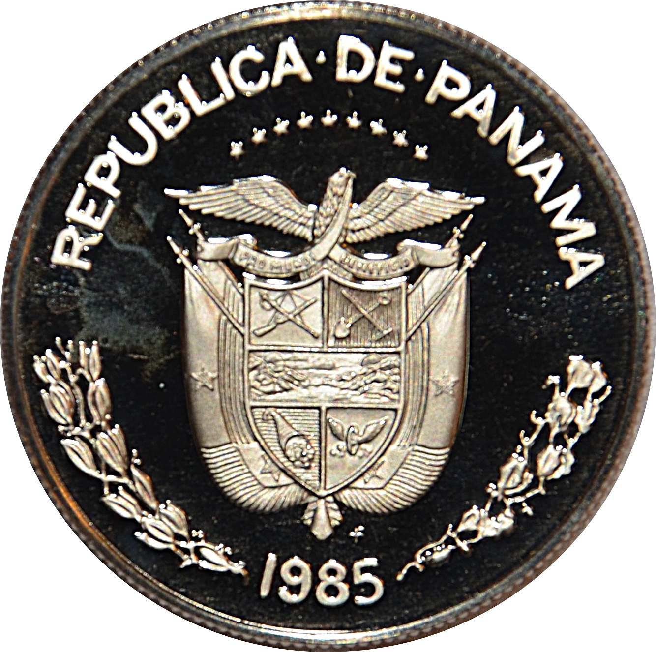 1983 FM  1/2 Ba PR