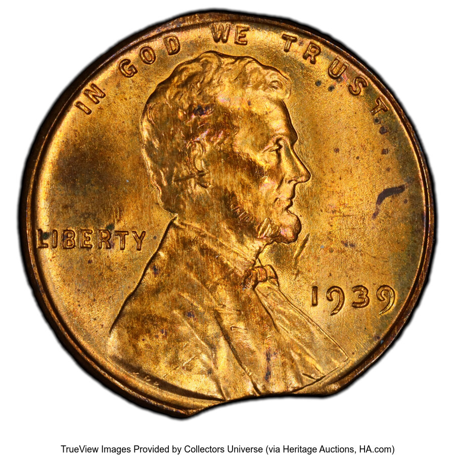 1939 1C Lincoln Cent -- 2% Curved Clip -- MS64 Red PCGS. Mintage 316,479,520....