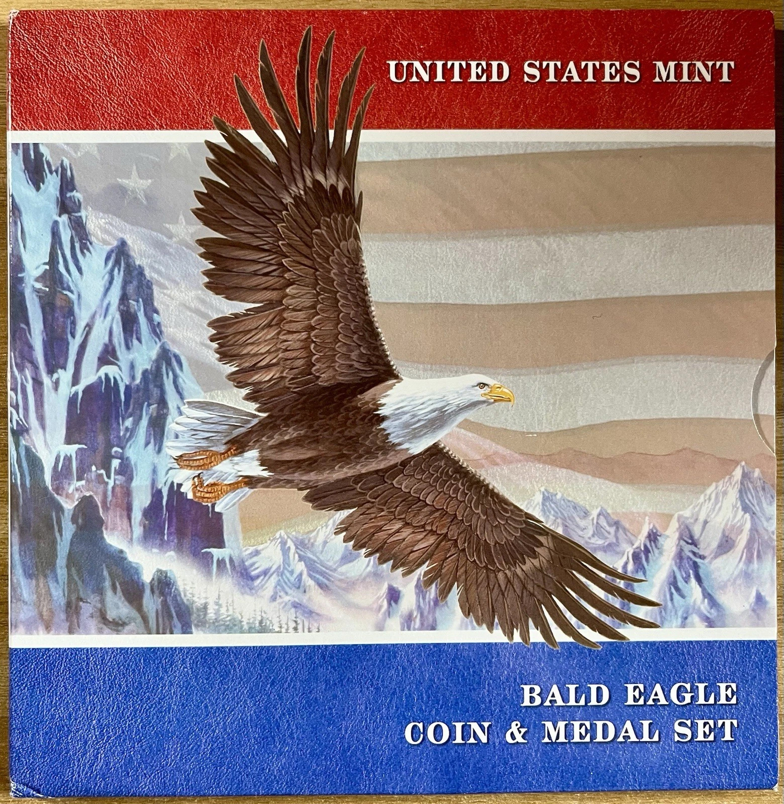 2008 Set Bald Eagle Recovery Coin & Medal , 2 Items (Coin, Medal) MS thumbnail 3
