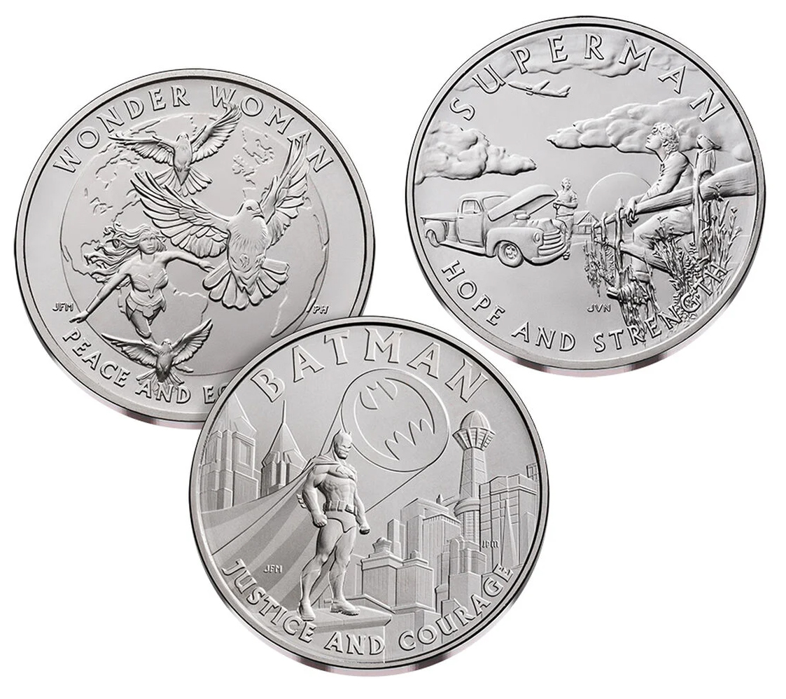 2025 Set Comic Art, Clad, 3 Medals MS thumbnail 2