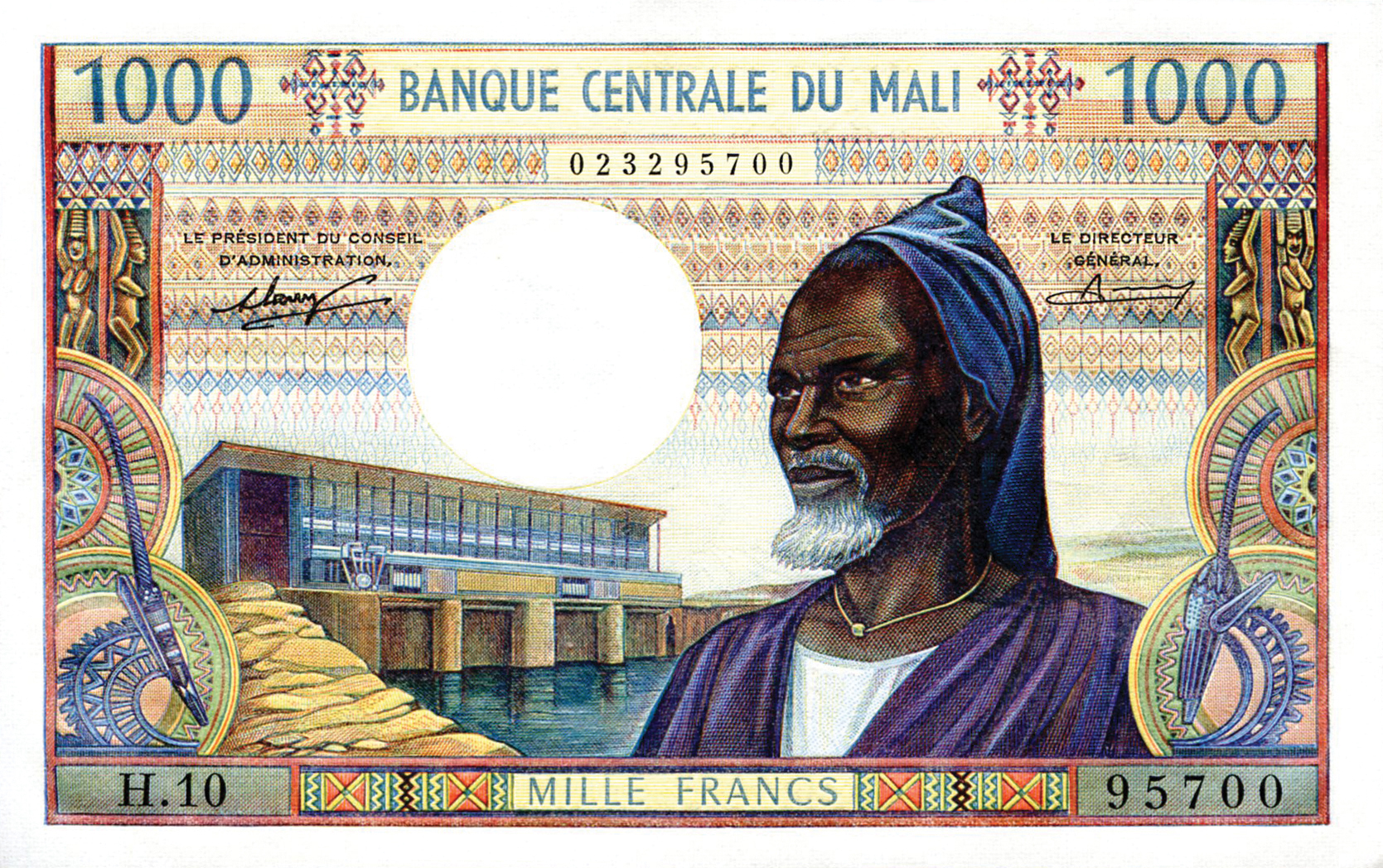  No date Sig 2: Dussine/Sangare Series 4 - H 10 Intro: 1970 