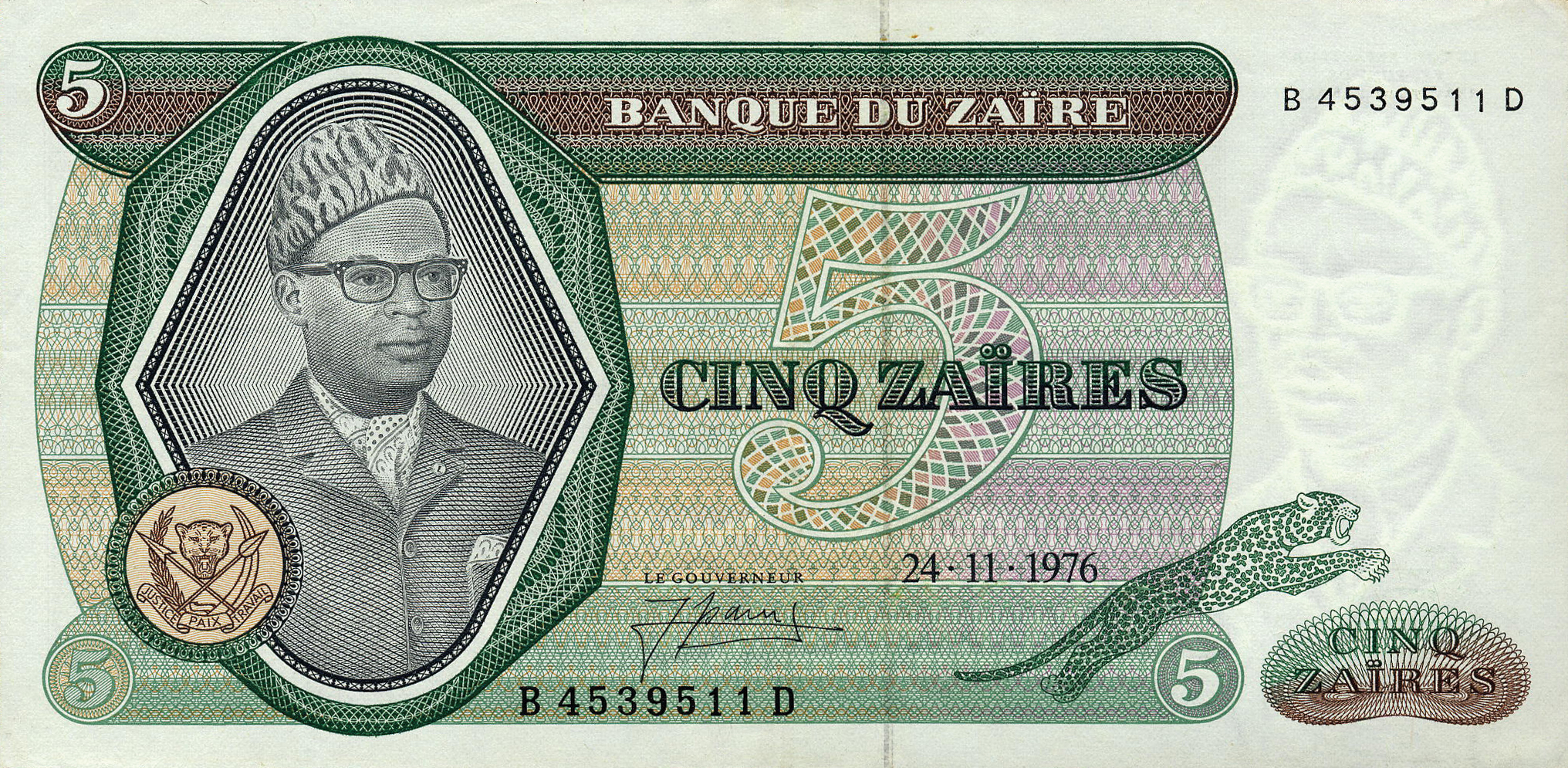  24 • 11 • 1976 Suffix C, D 