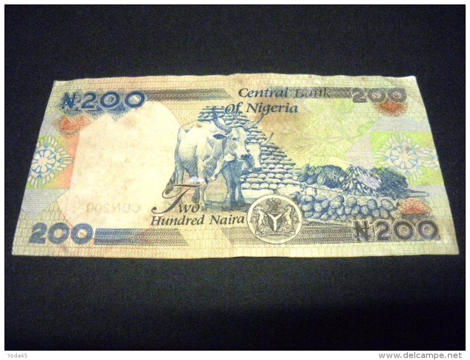  Sig 18: Sanusi/Onyido Brown sig Prefix AA/57 - AH/56 