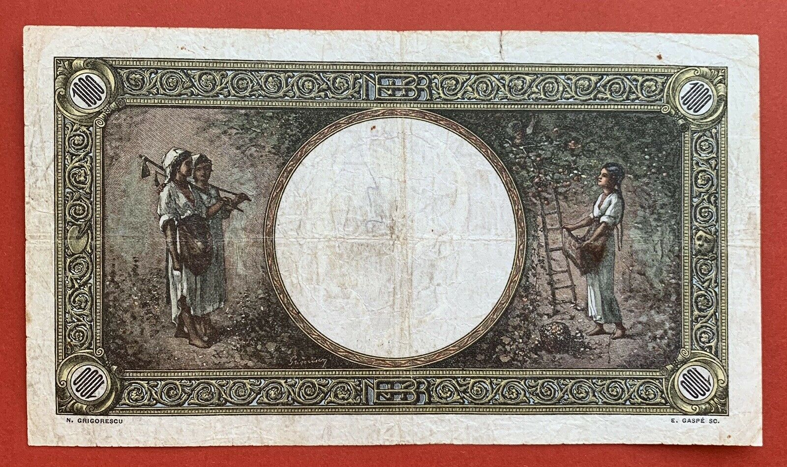  Two female farmers ovpt Intro: 00 02 1941 